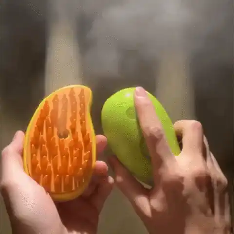 Steamy Brush reducing flying hair